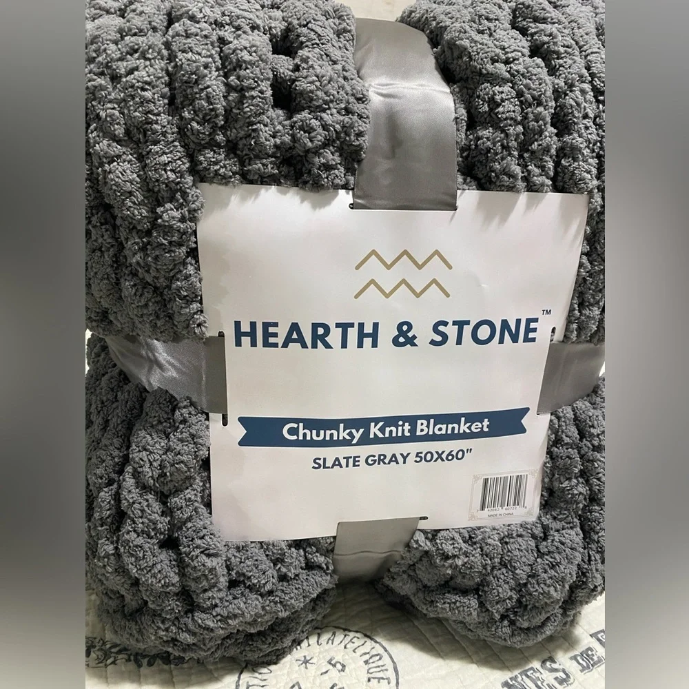 HEARTH & STONE Chunky Chenille Knit Blanket SLATE GRAY 50X60" NWT - Picture 1 of 6